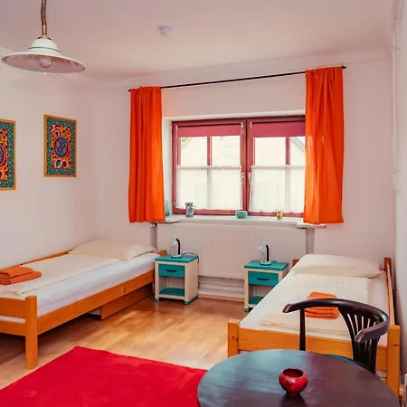 Bruderhaus 18 *